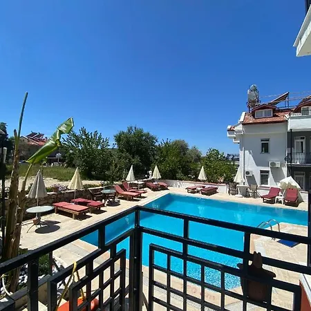 Oeluedeniz Mmstr Appart hôtel *
